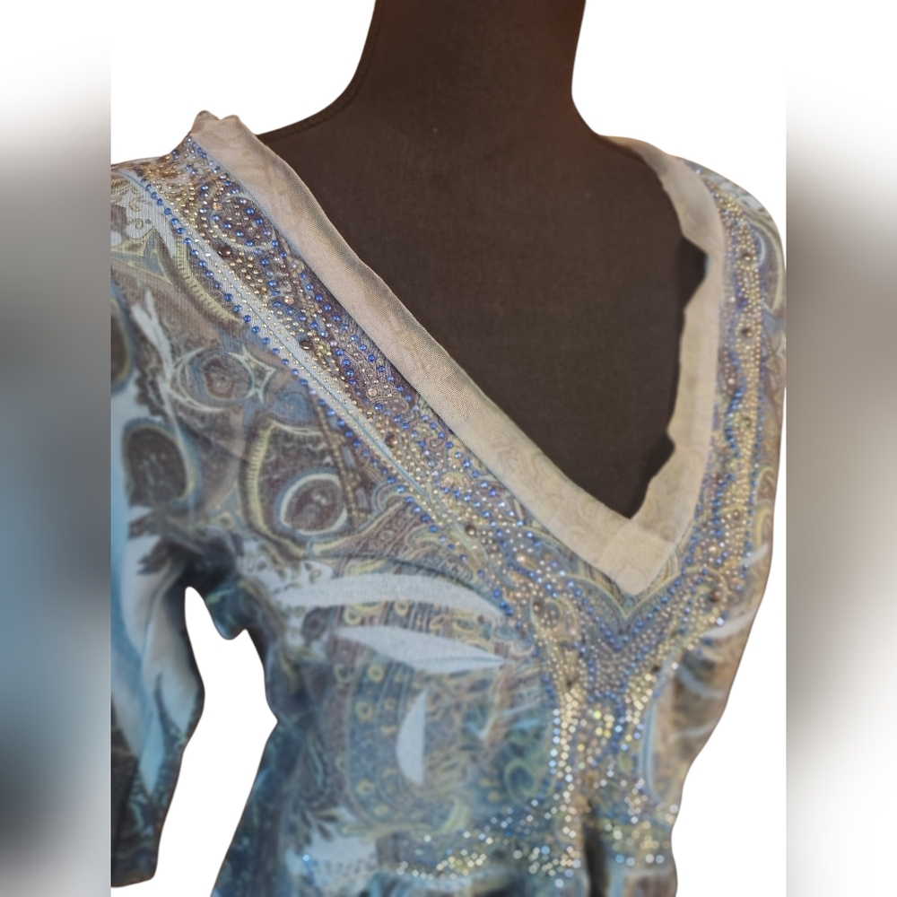 vtg Y2K babydoll style shirt w/ rhinestones - Picture 4 of 5